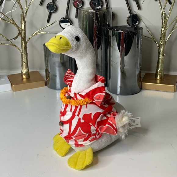 NWOT Hawaiian collectables goose in Hawaiian shirt with lei - Picture 3 of 3